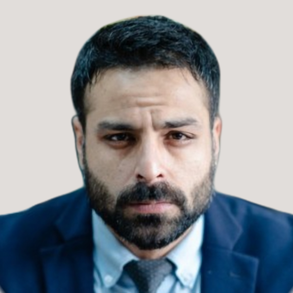 Romaan Muneeb